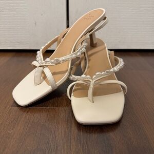 Pearl Kitten Heels - Size 8